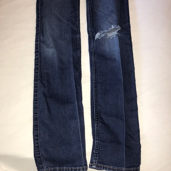 dark wash hollister jean - Picture 4 of 4